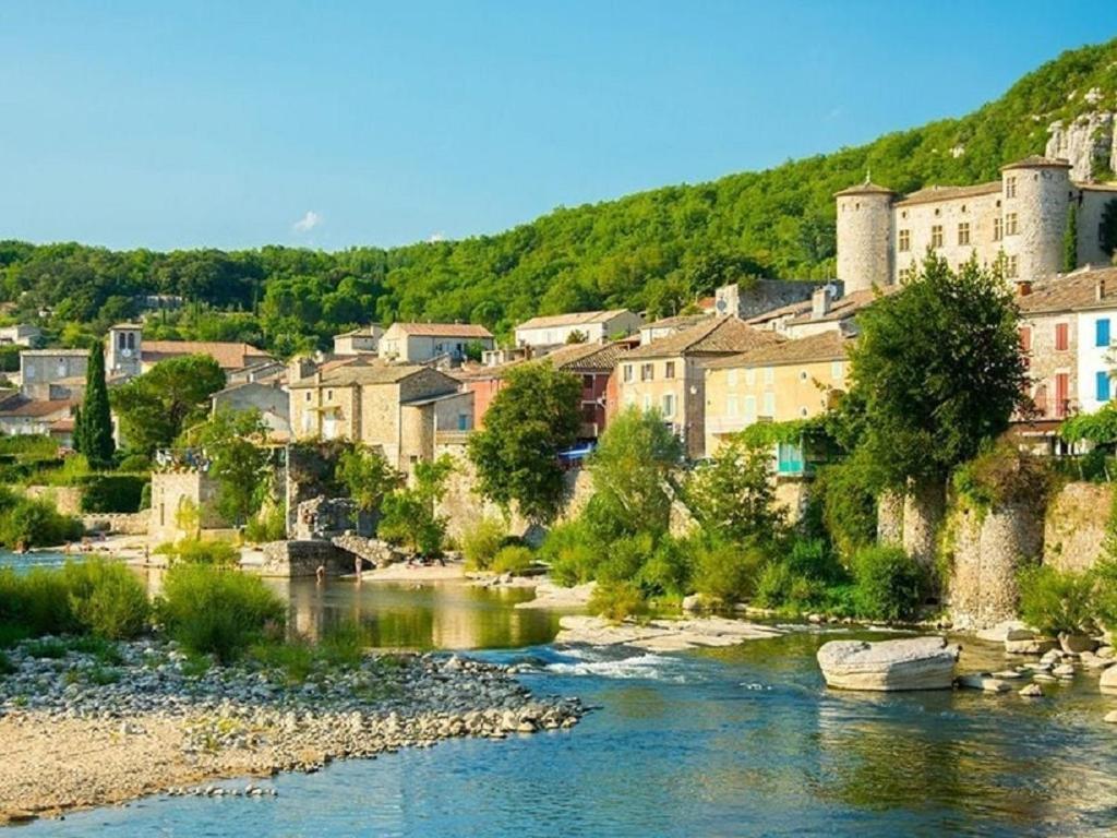 Chalet "Le Petit Olivier" Gites Appart 'Hotel L'Echappee Belle D'Aubenas Logement 2 Sur 3 Buitenkant foto