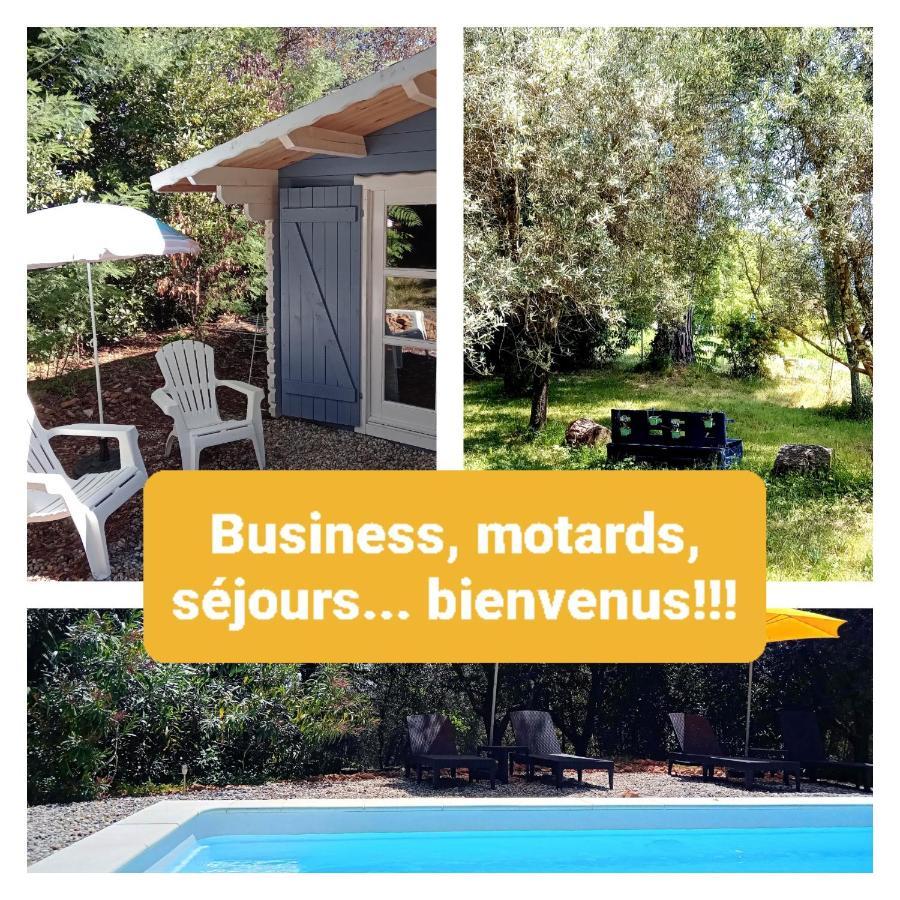 Chalet "Le Petit Olivier" Gites Appart 'Hotel L'Echappee Belle D'Aubenas Logement 2 Sur 3 Buitenkant foto